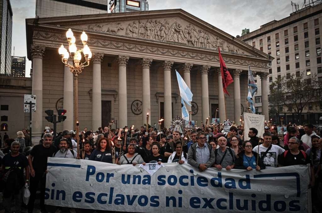 Las organizaciones sociales vuelven a las calles para reclamarle a Milei el pago del salario social