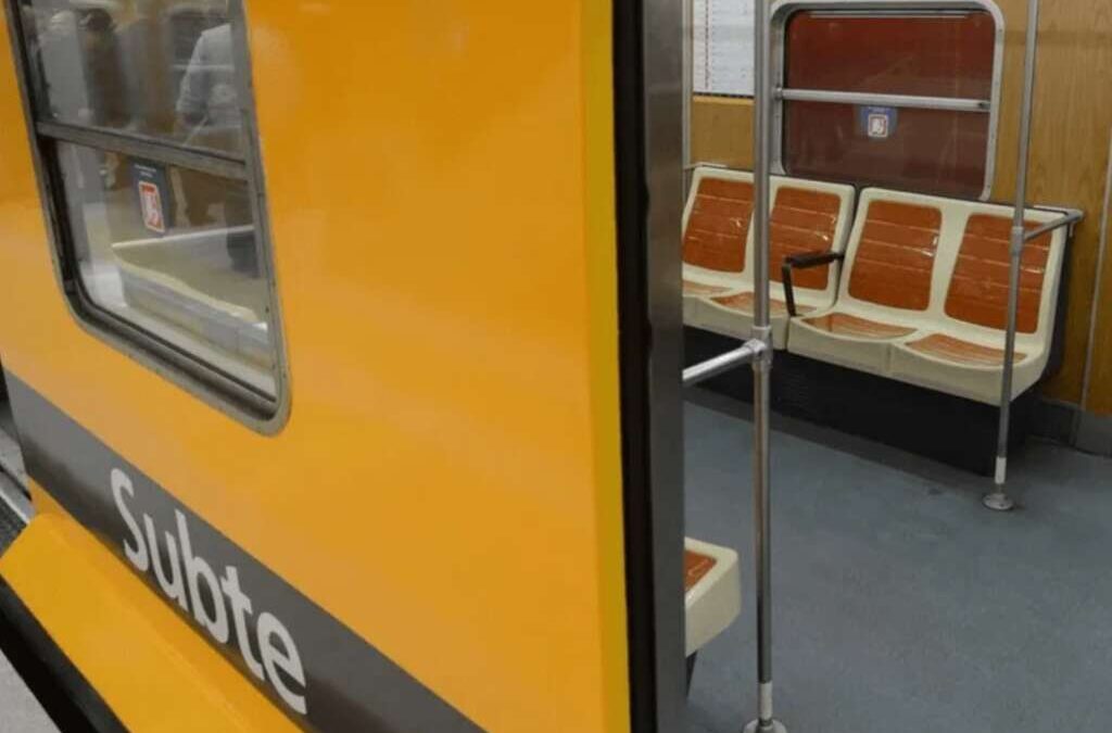 Los Metrodelegados volvieron a liberar los molinetes en el subte y podrían paralizar el servicio