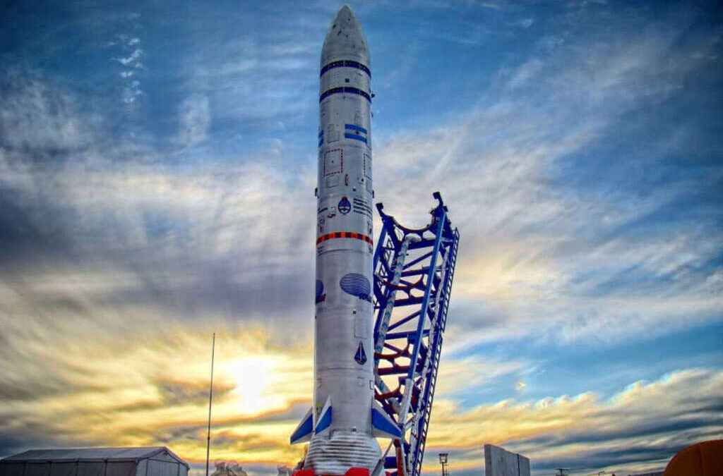 Nuevo recorte a la CONAE pese a haber exhibido el satélite Atenea como logro nacional