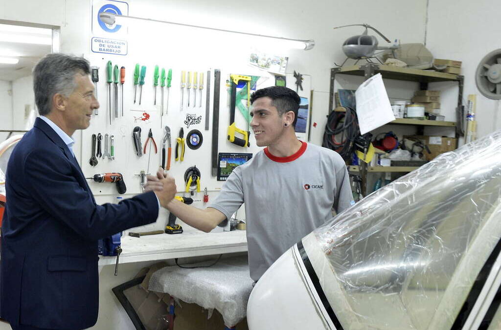 La empresa favorita de Macri gambeteó la quiebra y entró en concurso preventivo para reestructurar su deuda