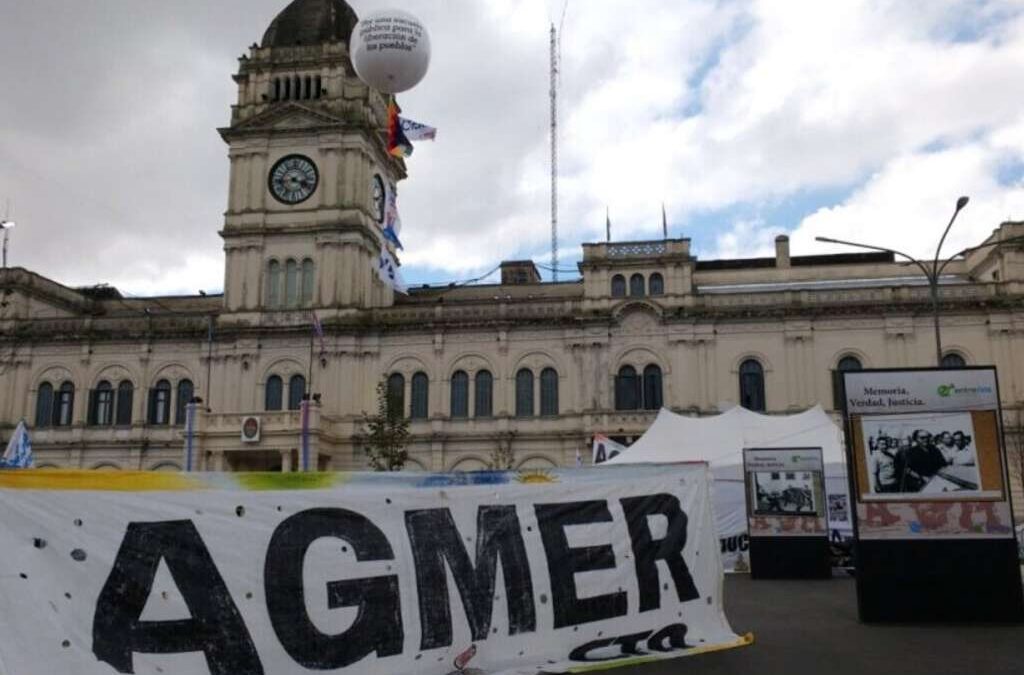 Entre Ríos: Frigerio no se mueve del 3,5% y hay conflicto con estatales y docentes