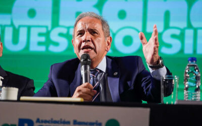 La Bancaria confirmó un aumento salarial del 2,6% para abril y el salario inicial del sector ya supera los $2.3 millones