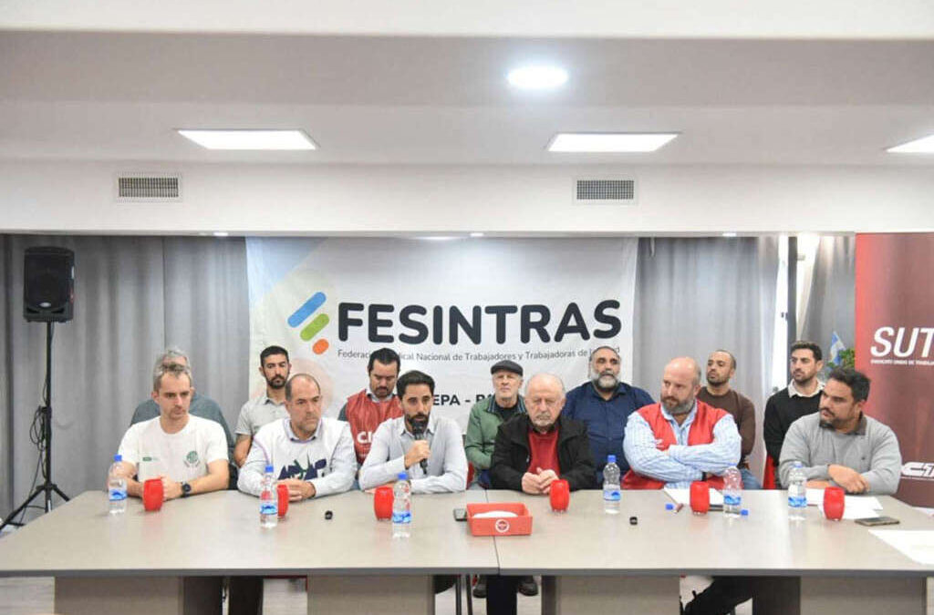 Ante la situación «insostenible» de la salud, gremios llaman a marchar en defensa del sistema público