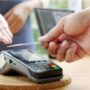 El ingreso disponible sigue en caída libre: perdió otro 0,4% en marzo y ya acumula un 12% de deterioro en la era Milei