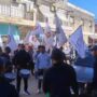 Acampe en la puerta del laboratorio Pyam en Gualeguaychú: despidieron a ocho trabajadores y les ofrecen pagar la mitad de la indemnización en 12 cuotas