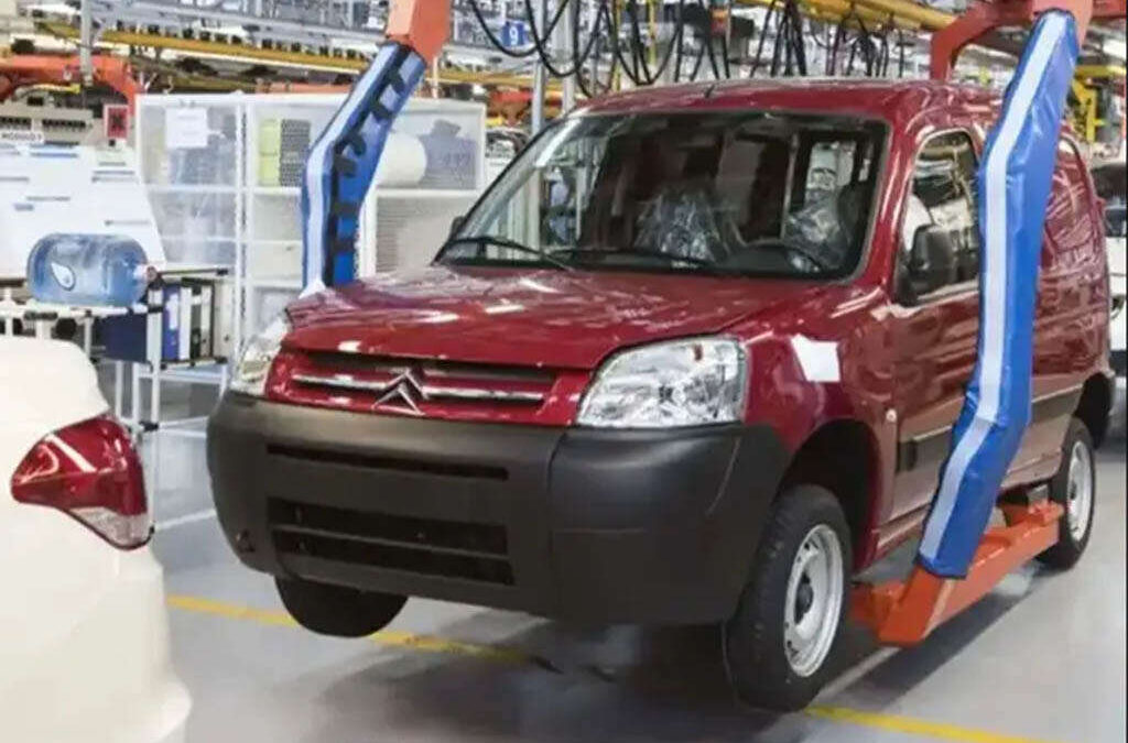 Citroën deja de fabricar autos en la Argentina y profundiza la crisis de la industria automotriz: 400 puestos de trabajo en vilo