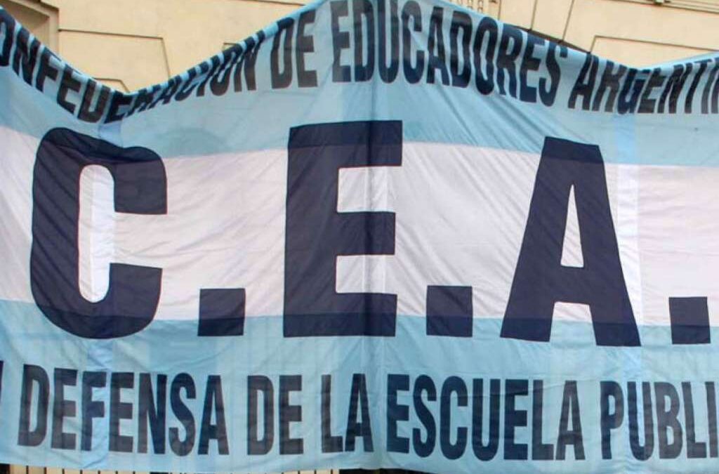 La CEA se declaró en alerta por salarios y rechazó el ataque al movimiento obrero