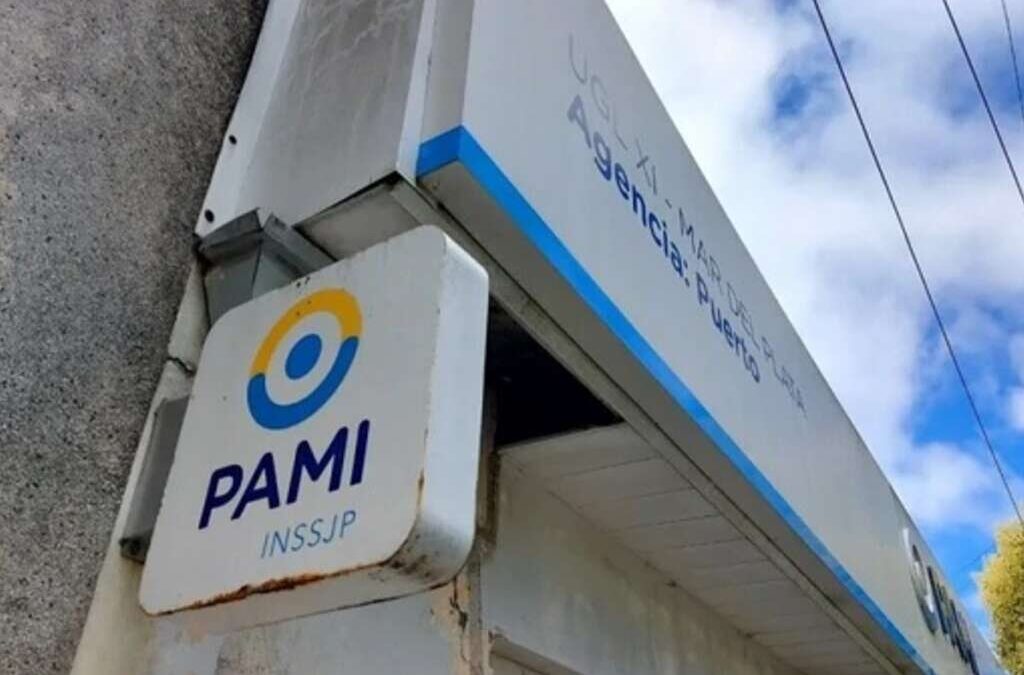 Prestadores de salud advierten que la continuidad de la atención en Pami está en riesgo por un atraso del 102% en los valores