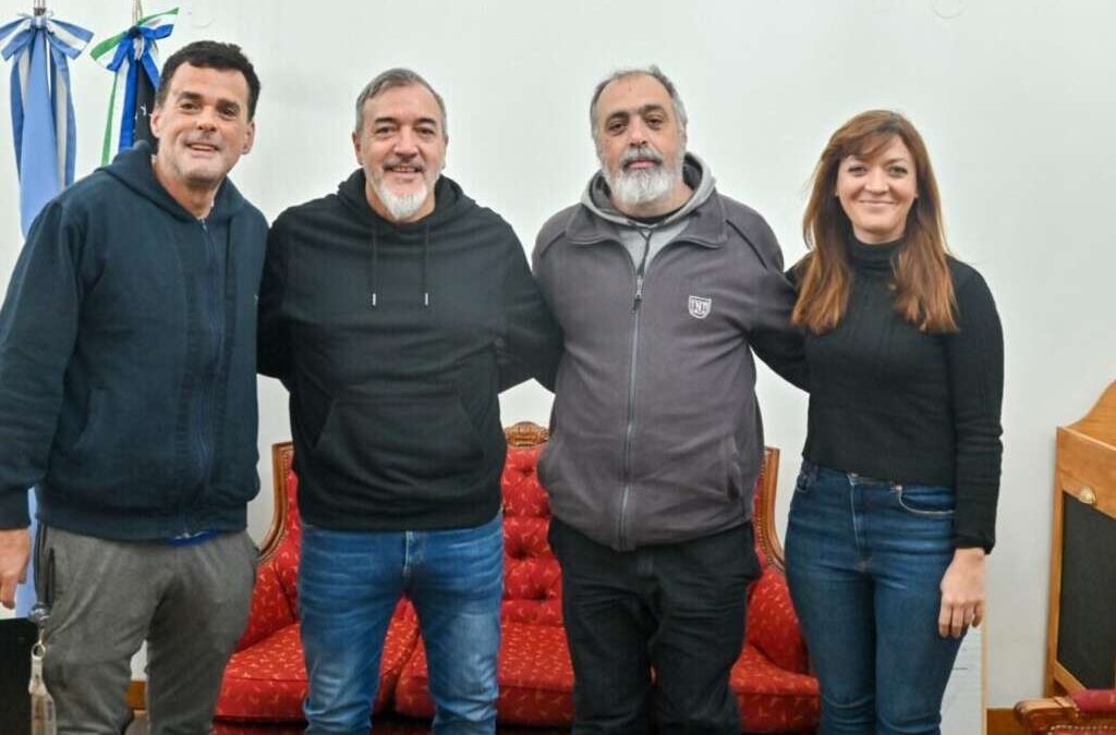 El FreSU sumó a Barrios de Pie y se acerca a Axel Kicillof