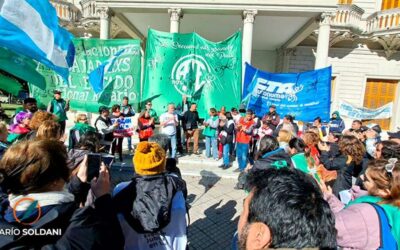 Trabajadores y jubilados realizarán un abrazo solidario al Iapos en defensa del acceso a la salud