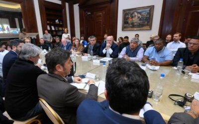 Axel Kicillof: «La flexibilización laboral no entra en la Provincia»