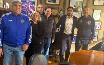 Pablo Moyano recibió a Néstor Segovia, criticó a Jorge Macri por buscar una Reforma Laboral por decreto y desafió: «Si tiene huevos que nos venga a buscar»