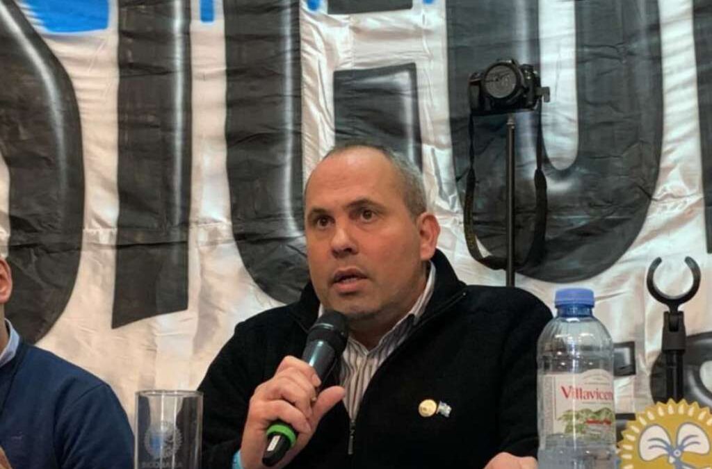 Vaca Muerta a merced de una crisis: SICONARA denunció la falta de avances en las paritarias en el sector de extracción y transporte de arena