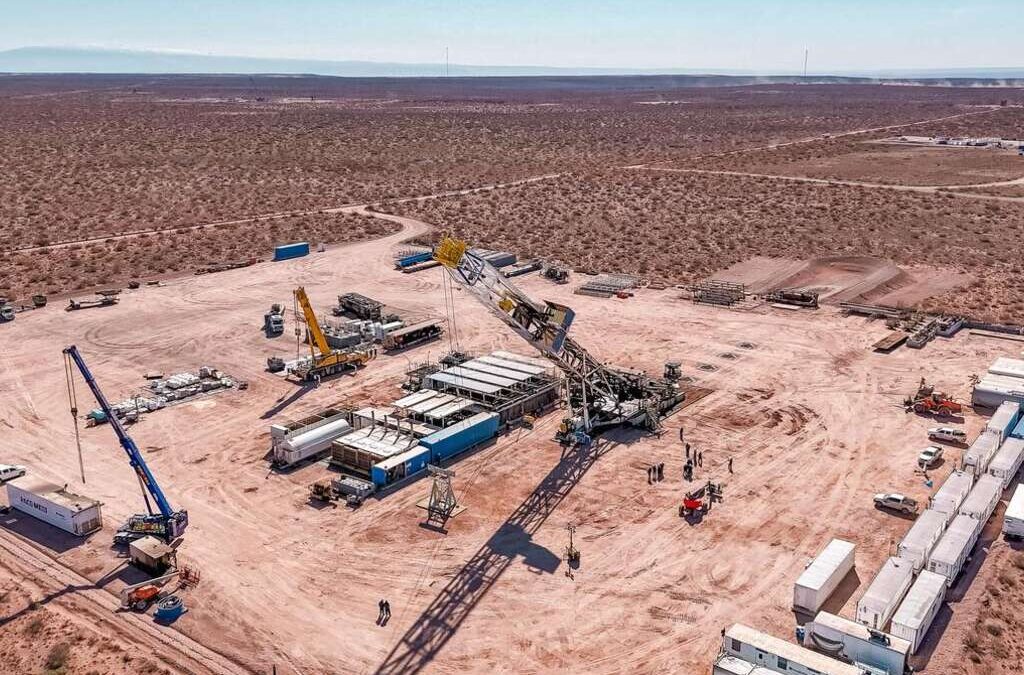 Un conflicto con un gremio naval pone en riesgo el funcionamiento de Vaca Muerta