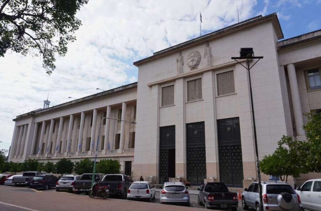 La Justicia tucumana declaró inconstitucional un artículo clave de la reforma laboral de Milei por «discriminatorio, irrazonable y contrario al derecho»