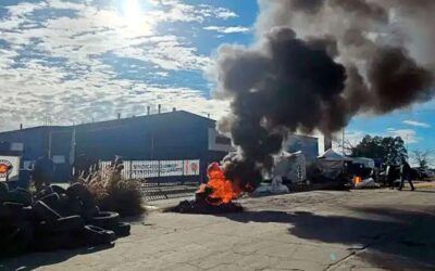 Cierra una histórica fábrica de baterías en Entre Ríos y deja a más de 100 trabajadores en la calle
