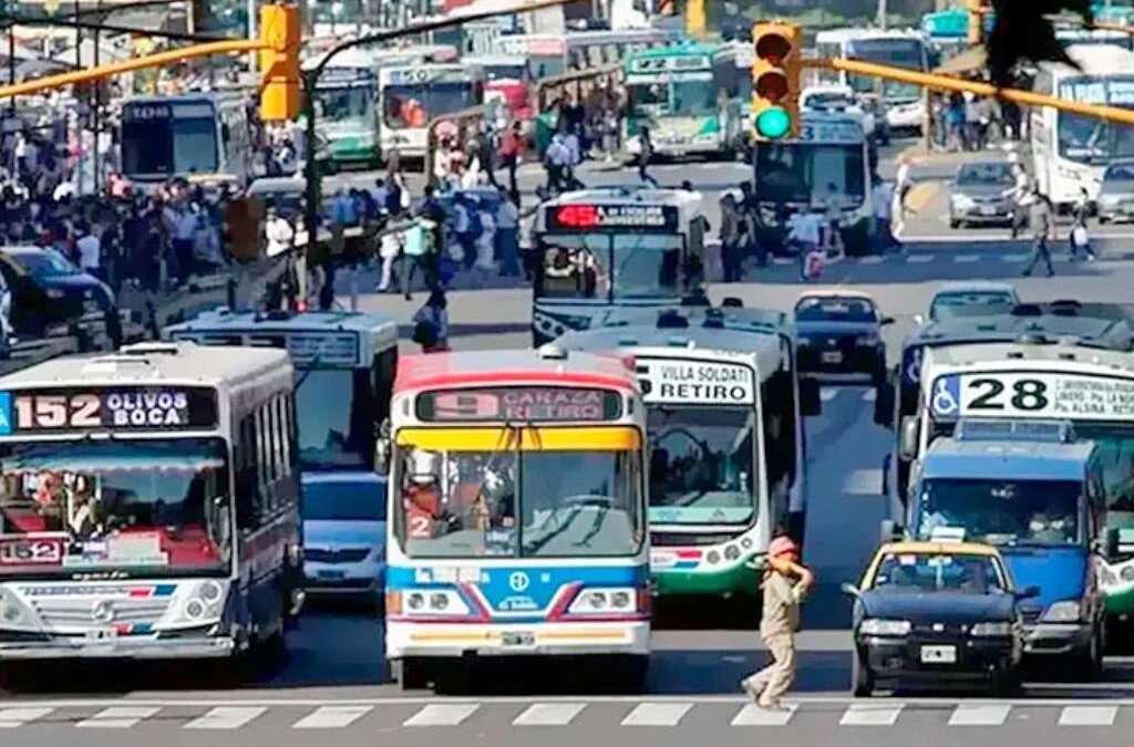 La UTA acuerda en larga distancia pero sigue trabada la paritaria del Área Metropolitana de Buenos Aires