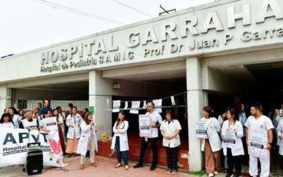 Fallo a favor de los trabajadores: la Justicia ratificó que las protestas en el Garrahan «no constituyeron delito»