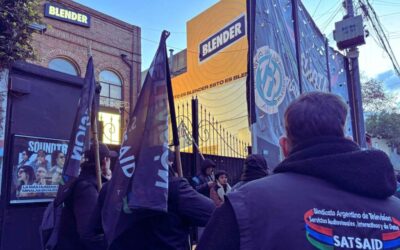 Trabajadores de Televisión movilizaron para reclamar la reincorporación de los despedidos de Blender
