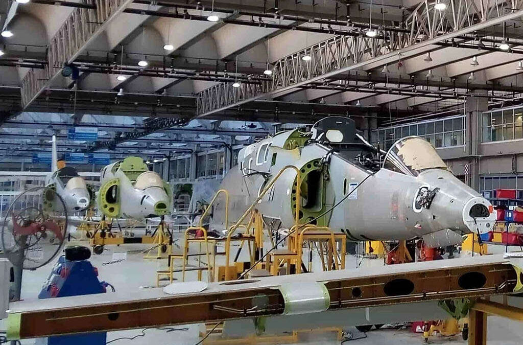 Tras acusaciones de «virtual acefalía», Oscar López asume la presidencia de FAdeA en medio de una crisis que pone en riesgo el futuro de la fábrica de aviones