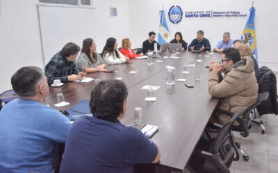 ADOSAC aceptó a cuenta la oferta salarial y el gobierno convocó a paritarias este jueves