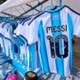 Ni la venta de prendas de la Selección frenó el derrumbe: comerciantes registraron una caída de 9,6% interanual