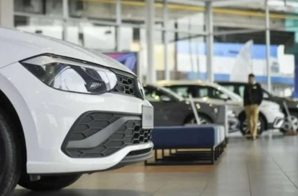 Caen las ventas de automotores y preocupa el empleo en concesionarias