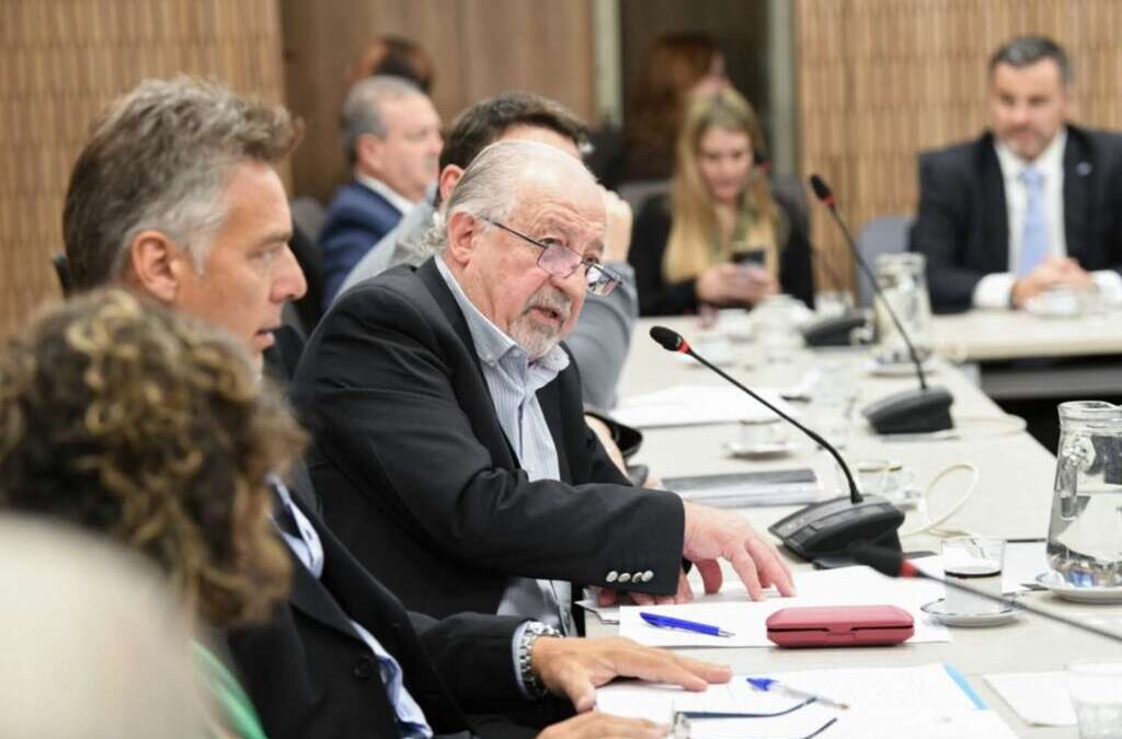 Hugo Yasky cruzó al vocero por el endeudamiento familiar: “Este gobierno desató una tormenta perfecta”