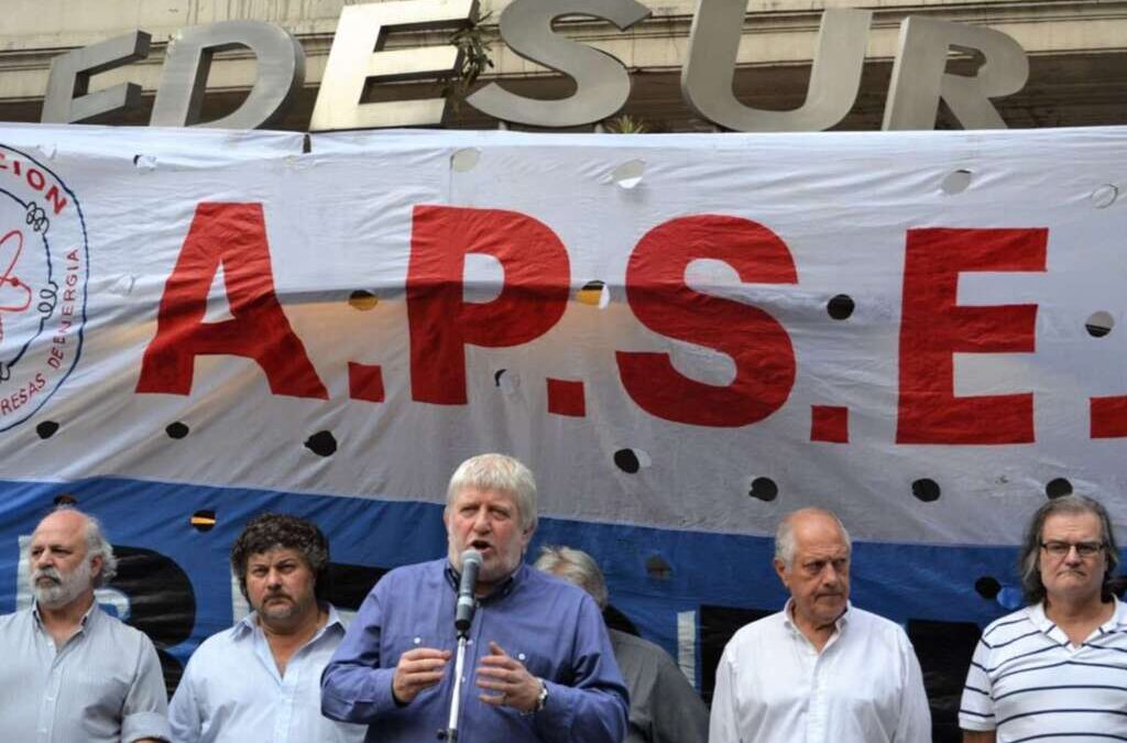 El 80% de los jerárquicos de empresas de energía están endeudados: denuncian que la morosidad impacta en la salud mental