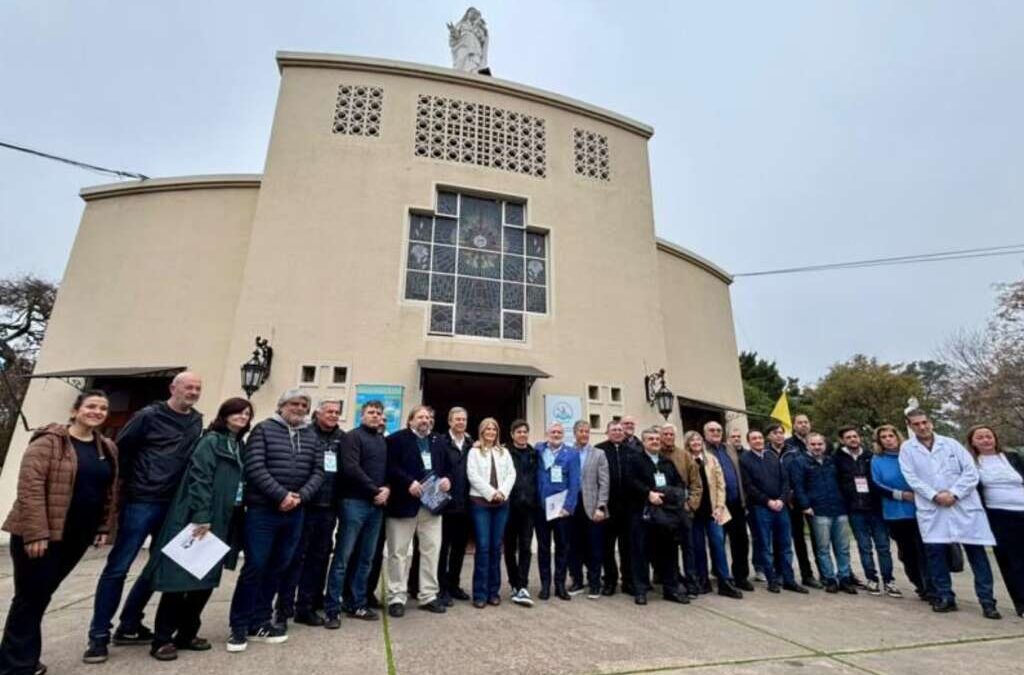 AEFIP, UTEP y las Pastorales Sociales impulsaron una jornada de debate sobre «Dignidad humana en tiempos de polarización»