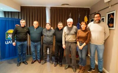 Gremial de la CARNE junto a UATRE y demás gremios del sector avícola enfrentan al GRUPO Granja Tres Arroyos