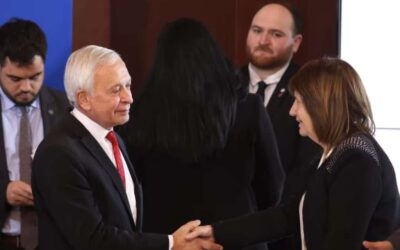 Se le dio: El Gobierno firmó la renovación por cinco años al juez Pesino, el camarista que habilitó la reforma laboral