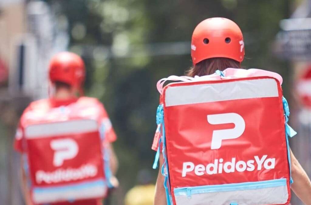 «Esclavitud financiera»: repartidores denuncian que las plataformas les ofrecen préstamos con tasas de usura que pueden alcanzar hasta el 700%
