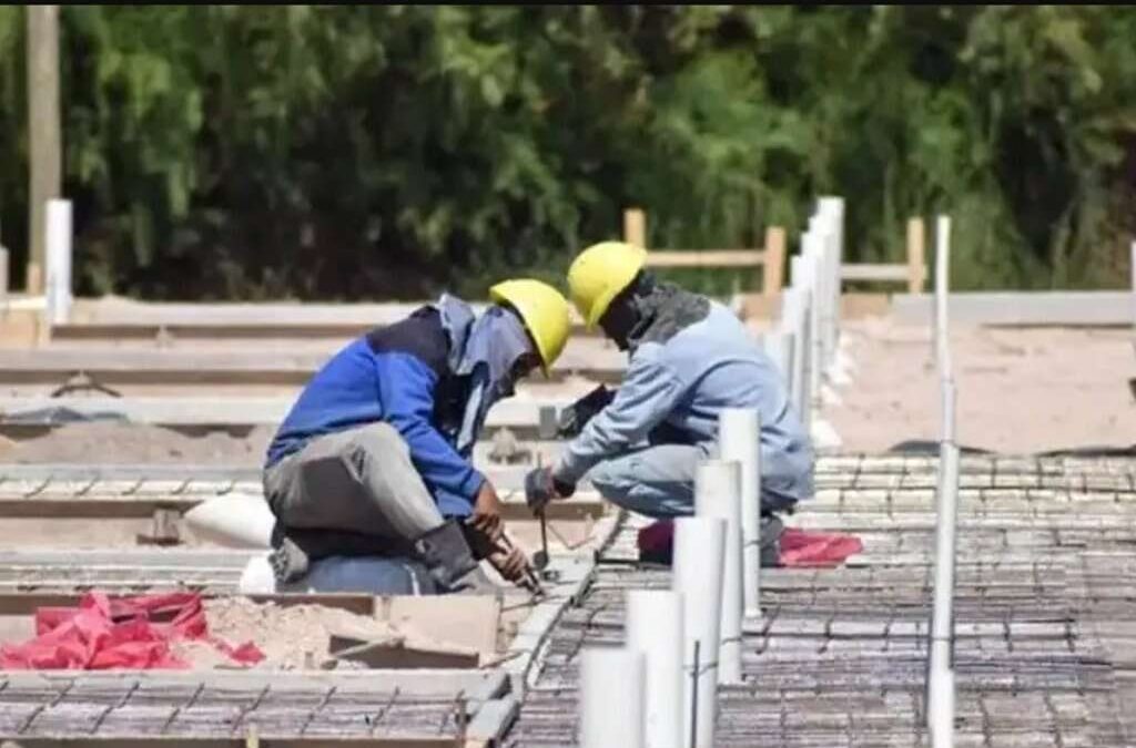 Con el avance de la precarización, más de 38.000 personas dejaron de realizar los aportes a la seguridad social