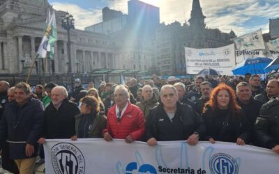 Yasky celebró la movilización al Congreso por los jubilados: «Ninguna lucha va a poder ser aislada y dividida como quiere el gobierno»