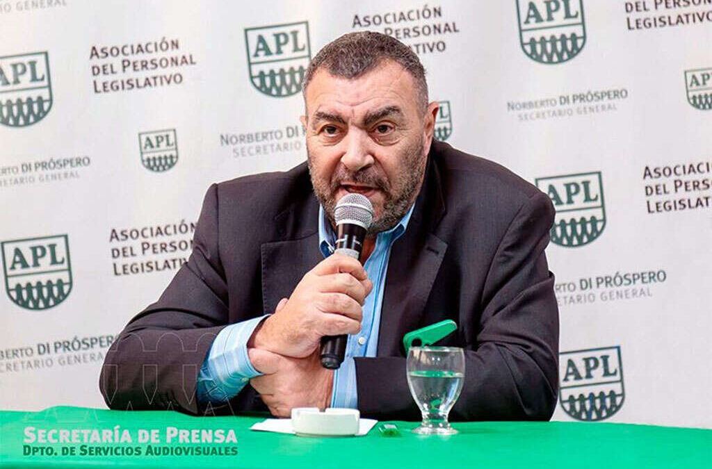 LEGISLATIVOS: APL acordó aumentos salariales y reclamó igualdad remunerativa para el personal legislativo