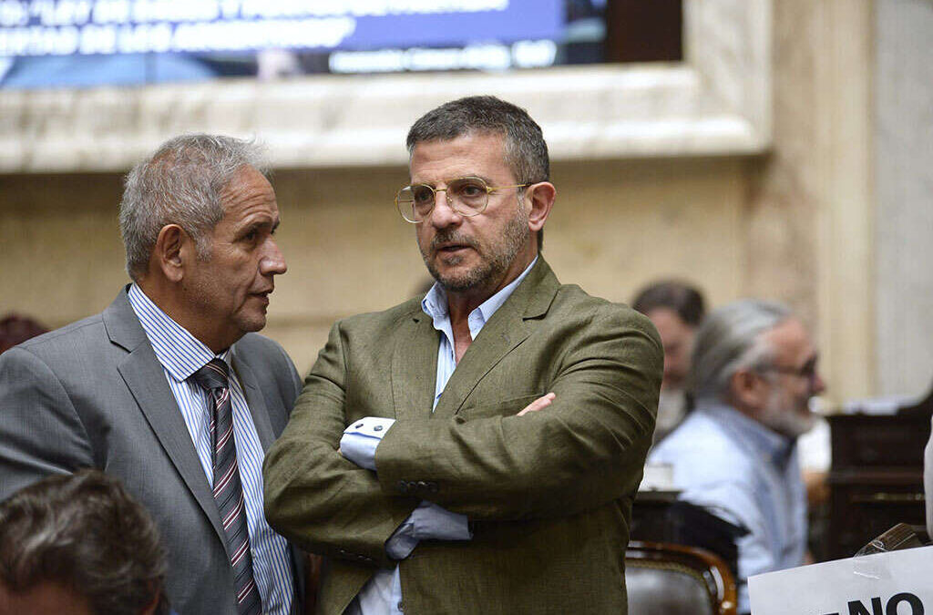 Palazzo y Cisneros impulsan el proyecto para reducir la jornada laboral a seis horas sin pérdida salarial