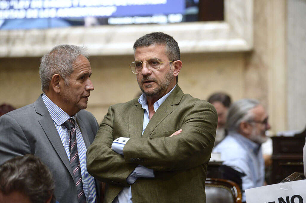 Palazzo y Cisneros impulsan el proyecto para reducir la jornada laboral a seis horas sin pérdida salarial Palazzo y Cisneros impulsan el proyecto para reducir la jornada laboral a seis horas sin pérdida salarial