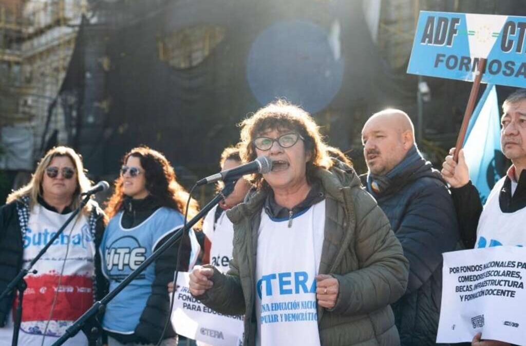 Las dos CTA respaldan el paro y la jornada nacional de lucha convocada por los docentes