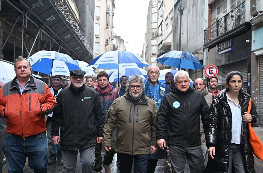 El FreSU convocó a profundizar la movilización contra las políticas de ajuste durante la marcha al Congreso en defensa de la soberanía
