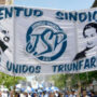 Con Maturano a la cabeza, la Juventud Sindical marchó al Congreso en contra de la entrega del Territorio Nacional