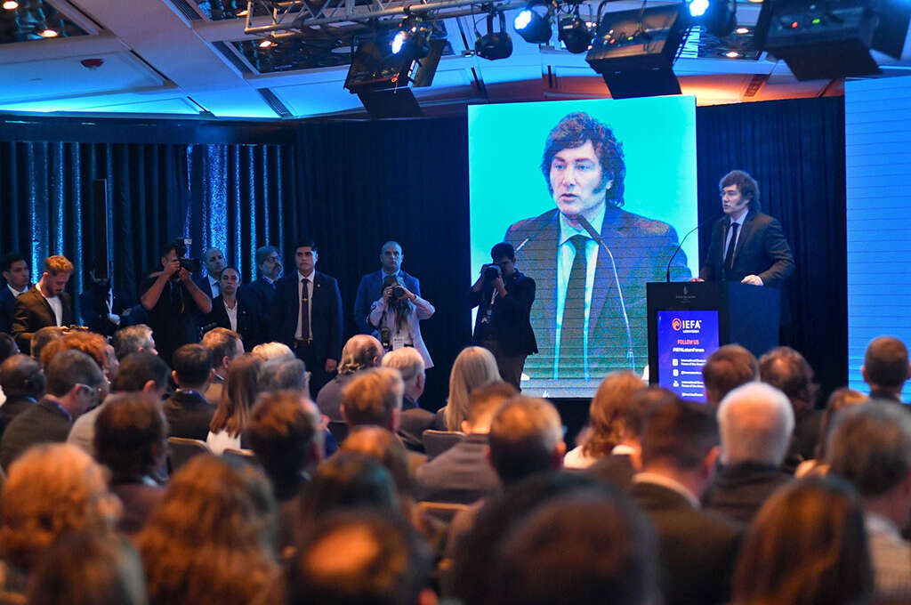 Reforma laboral: El Gobierno prepara el Fondo de Asistencia Laboral y busca seducir sindicatos Reforma laboral: El Gobierno prepara el Fondo de Asistencia Laboral y busca seducir sindicatos