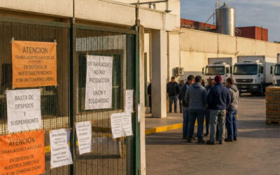 «No sabemos si pagarán las indemnizaciones»: angustia por los más de 300 despidos en Granja Tres Arroyos