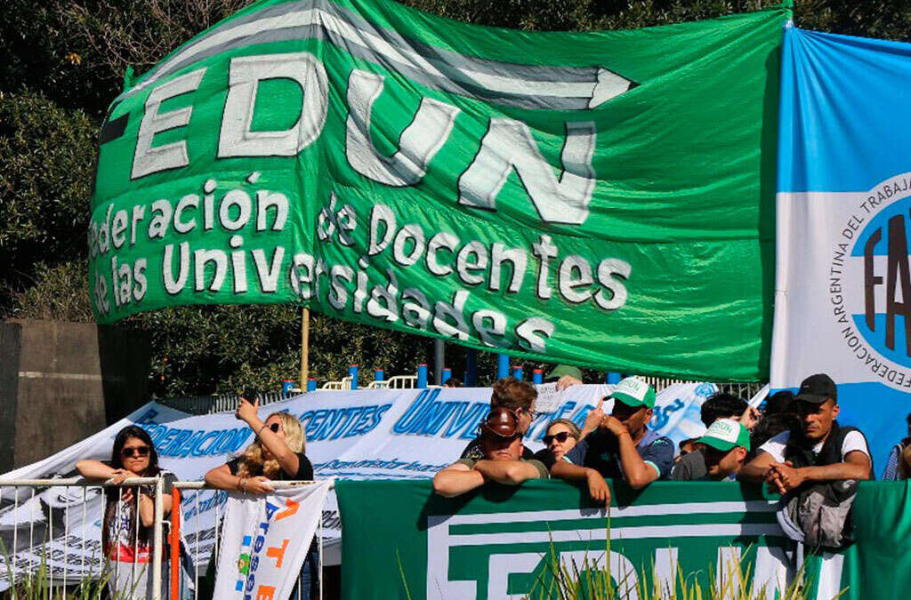 La FEDUN registró que fue «casi total» el acatamiento al paro en las universidades