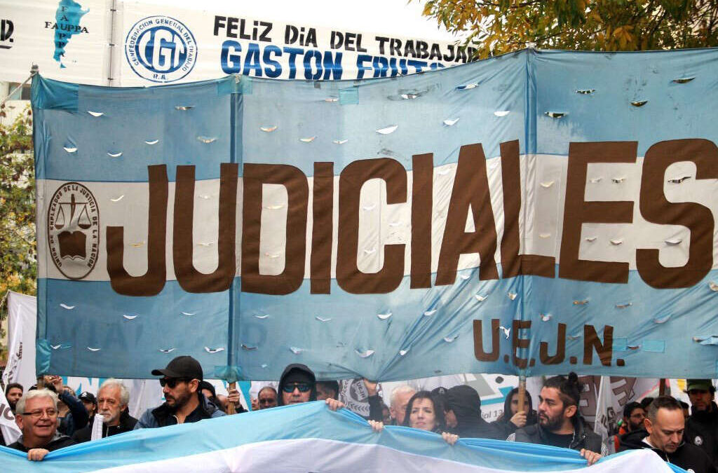 Paro de la UEJN contra el traspaso y el «vaciamiento» de la Justicia Nacional