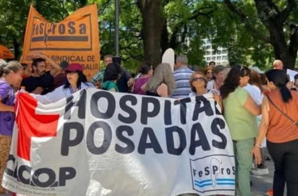 Profesionales de la Salud rechazaron la medida de gobierno de cobrar a extranjeros en los hospitales nacionales