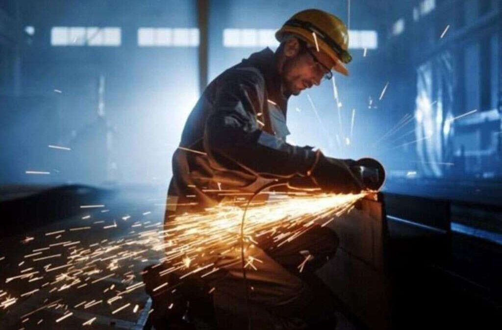 La actividad metalúrgica cae a “niveles históricos” e impacta en el empleo y la baja de los ingresos