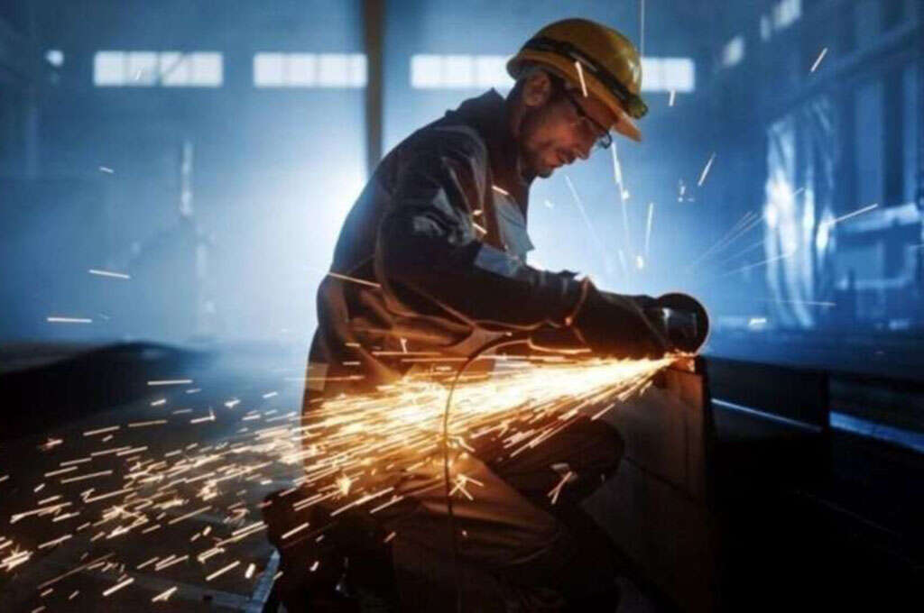 La actividad metalúrgica cae a “niveles históricos” e impacta en el empleo y la baja de los ingresos