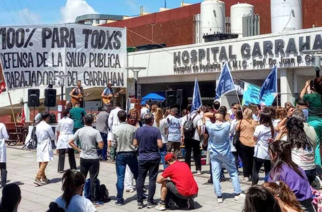 Trabajadores y profesionales del Garrahan vuelven a las protestas para denunciar “falta peligrosa de personal”