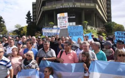 Preocupación en el Gobierno porque los militares se sumarían a las protestas de Policía, Prefectura y Gendarmería